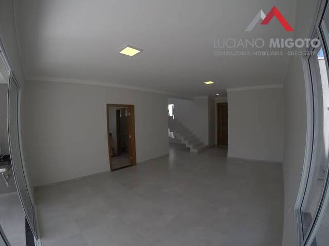 Sobrado para Venda em Tremembé - 4
