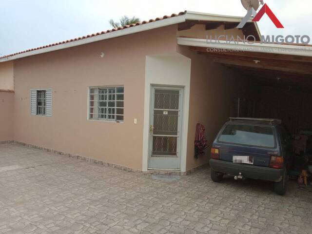 #968 - Casa para Venda em Taubaté - SP - 2