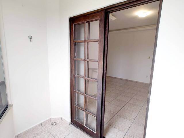 Apartamento para Venda em Taubaté - 4
