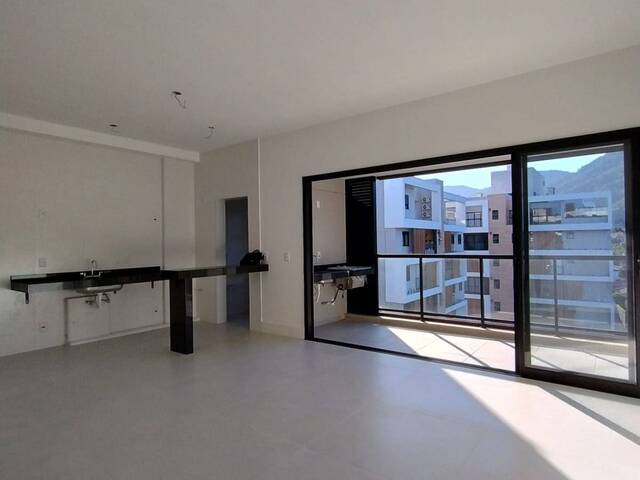 Apartamento para Venda em Ubatuba - 4