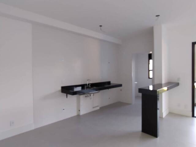 Apartamento para Venda em Ubatuba - 4