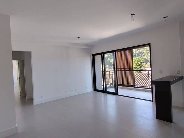 Apartamento para Venda em Ubatuba - 4