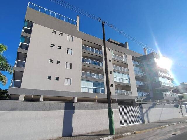 Apartamento para Venda em Ubatuba - 2