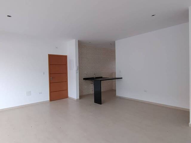 Apartamento para Venda em Ubatuba - 4