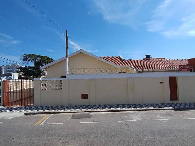 Casa para Venda em Taubaté - 4