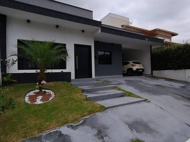 Venda em Loteamento Pinheiros de Tremembé - Tremembé