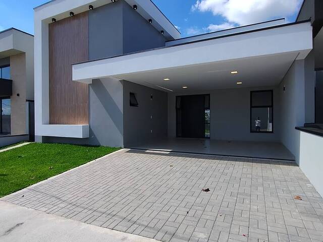 #1381 - Casa para Venda em Taubaté - SP - 1