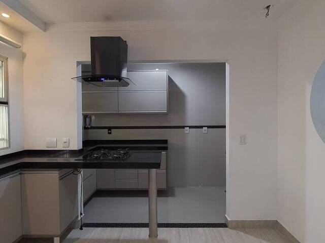 Apartamento para Venda em Ubatuba - 5