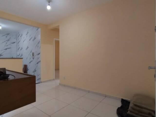 #1390 - Apartamento para Venda em Taubaté - SP - 2