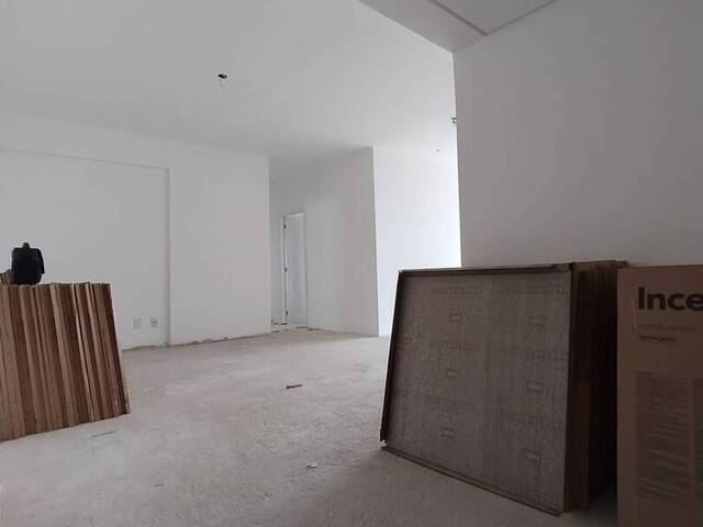 #1405 - Apartamento para Venda em Taubaté - SP - 2