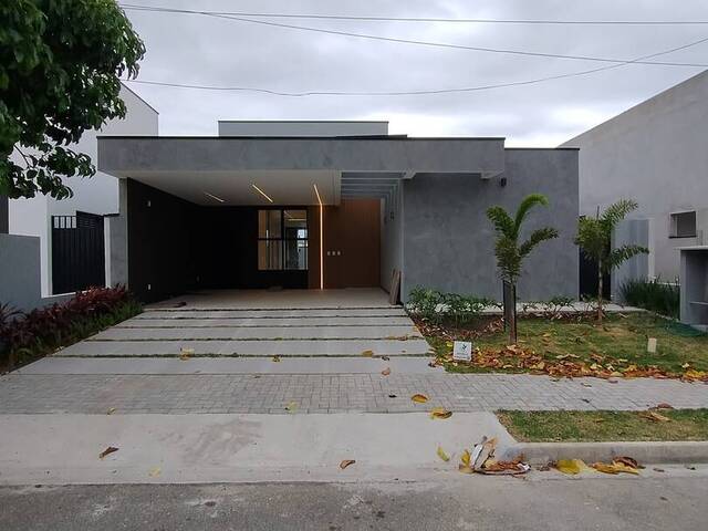 #1432 - Casa em condomínio para Venda em Taubaté - SP - 1