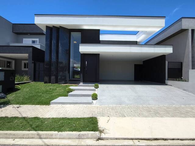 Venda em Condomínio Ouroville - Taubaté