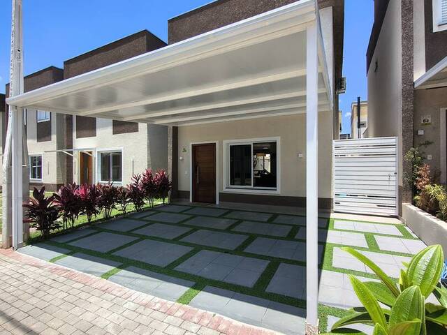 #1195 - Sobrado para Venda em Taubaté - SP - 2