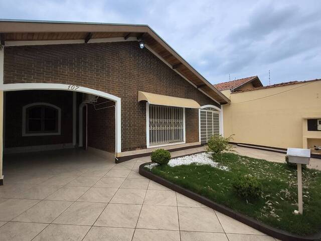 #1449 - Casa para Locação em Taubaté - SP - 1