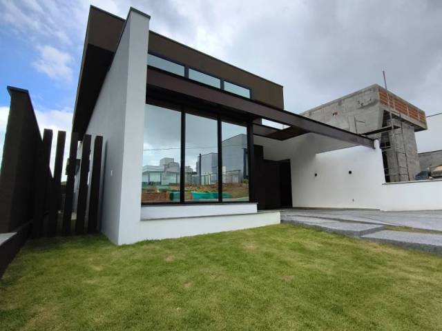 #1346 - Casa para Venda em Taubaté - SP - 3