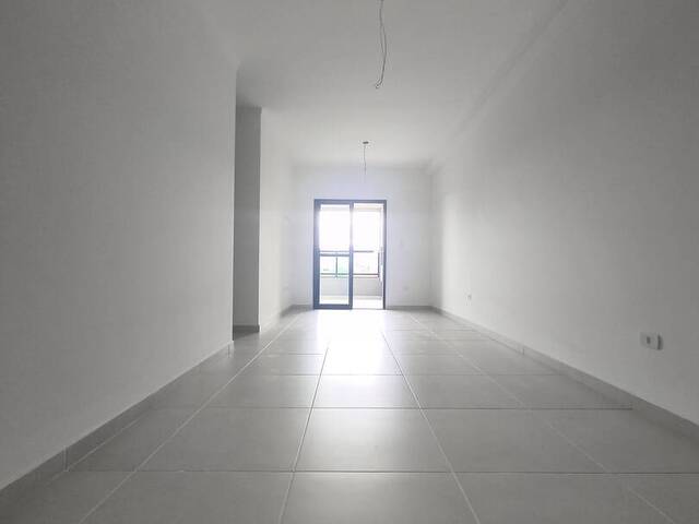 Apartamento para Venda em Ubatuba - 2