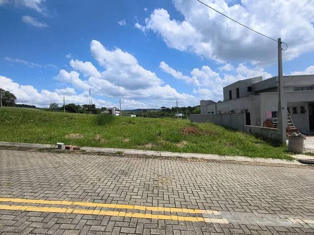 Terreno para Venda em Taubaté - 2