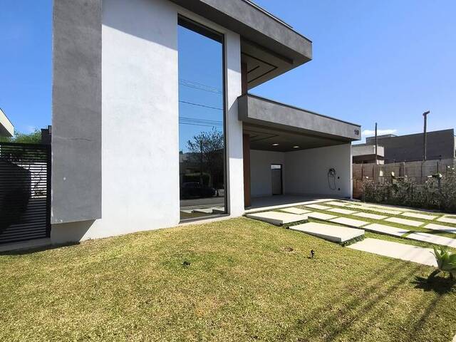 Casa para Venda em Taubaté - 4