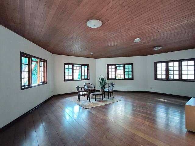 #1520 - Apartamento para Venda em Campos do Jordão - SP - 2