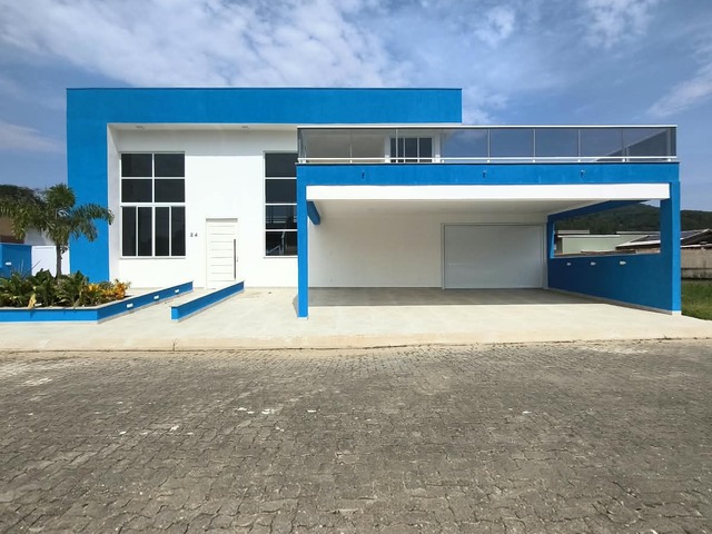 #1525 - Sobrado para Venda em Ubatuba - SP