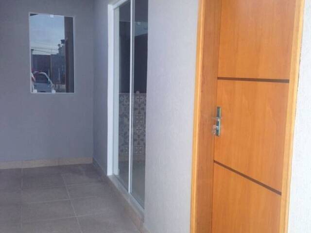 #465 - Casa para Venda em Taubaté - SP - 2